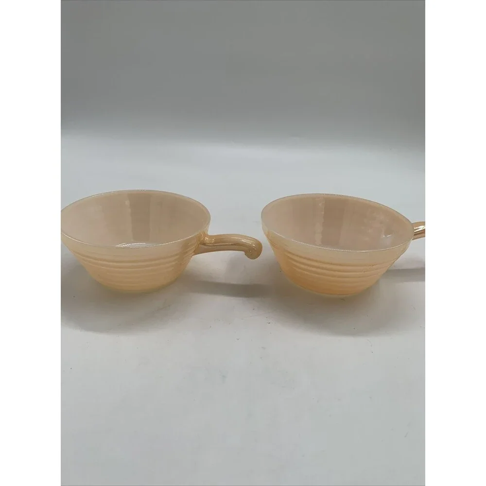 4 Vtg. Anchor Hocking Fire King Ware Peach Luster Beehive Handled Soup Bowl 14